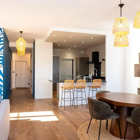 Appartement Renove Sur Le Port De Martin De Re *